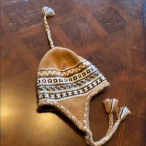 Classic Alpaca beanie with ear flaps